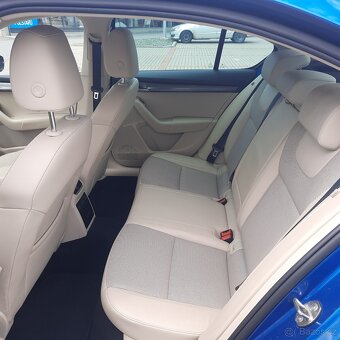 Škoda Octavia 3, 5 dv. hatchback 2.0 TSI 140 KW DSG Style 4 - 6