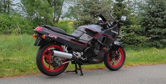 Kawasaki GPX 750 R po prvním majiteli - 6