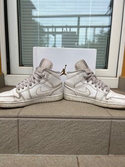 Jordan 1 - 6