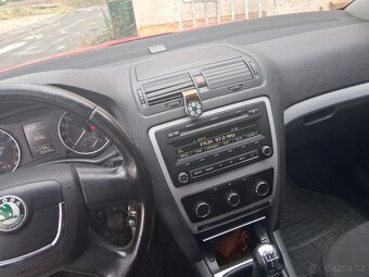 ŠKODA OCTAVIA COMBI 1.6TDI.77KW.R.V.2012 - 6