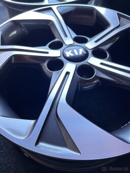 R16 Kia XCeed Originál hliníkové disky - TOP STAV - 6