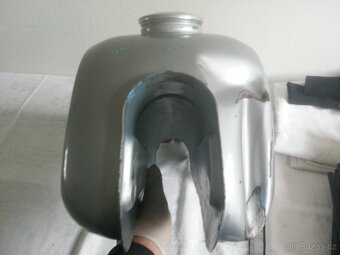 Originální nádrž na opravu MZ 150 ETZ - 6