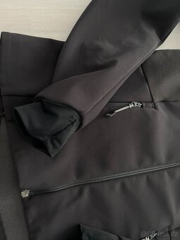 Dámská turistická softshellová bunda Quechua vel M - 6