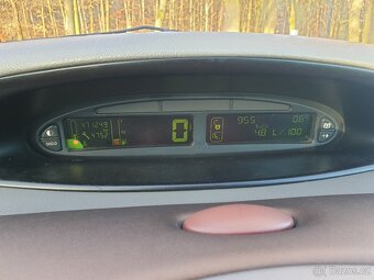 Citroen xsara Picasso 1.6 HDI - nová STK - 6