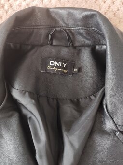 Černá koženková bunda vel.XS - 6