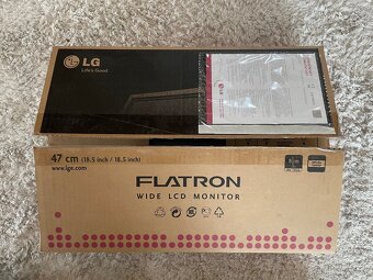 LG LCD monitor Flatron 18.5” - 6