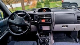 Mitsubishi Pajero Sport 2,5 - 6