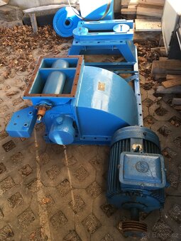 mala vodni elektrarna mve bankiho turbina NOVA 300/350mm - 6