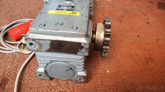 Elektromotor 1,5kW 400V s převodovkou - 6