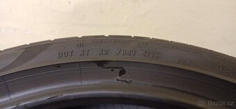 Pirelli P Zero 225/40 R19 93W 4-5mm - 6