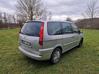 Citroën C8 2,0 HDI 16V 8 MÍST Nové STK Servis - 6