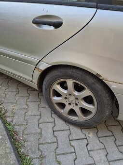 Mercedes C 220 CDI A r.v.2002 - 6