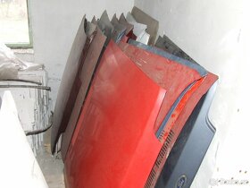 Prodám Plechařinu / Karosářské díly na starší Fordy - 6
