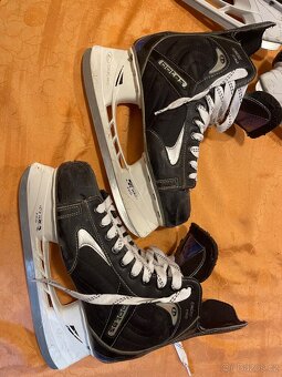 Profesionální Brusle Botas Emery pro - 6