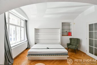 Prodej bytu 1+kk 40,67 m2 Rokycanova, Praha Žižkov - 6