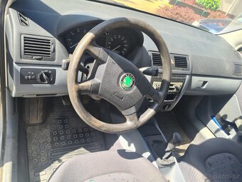 Škoda fabia 1.4 (44KW) ŠEDÁ-METAL Hatchback - 6
