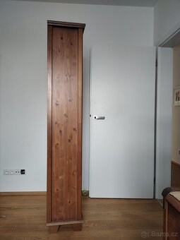 Prodám knihovny z masivu - 6