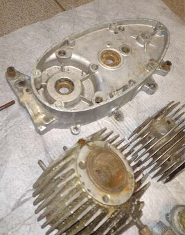 Díly motoru Jawa 50 Pionýr 20,21 mustang - 6