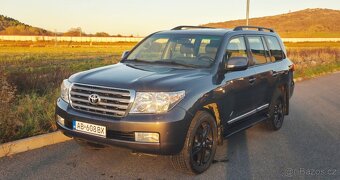 land Cruiser lc200, j200 4.5 V8 top stav, 242t km - 6