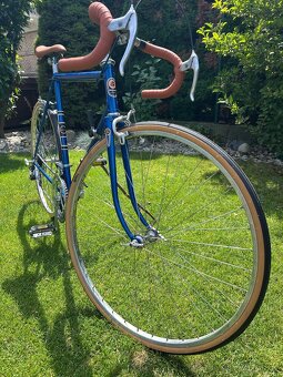 Favorit 1983 krásne renovovaný retro kúsok - 6