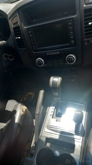 Mitsubishi PajeroIV 3,2DID 147kW,kód mot.4M41 - 6