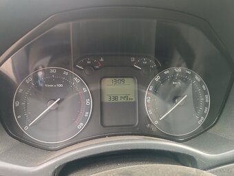 Prodám Škoda octavia 2, 1.9tdi 77kw rok výroby 2006 - 6