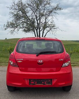 Hyundai i20 1.25 16V 62KW/84PS R.V.10/2012 - 6