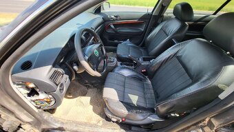 Škoda Superb 2.5tdi Díly - 6