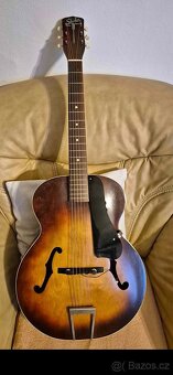 Kytara Silvertone typu gibson - 6