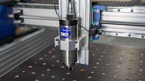 Stolní CNC frézka X1000 (1000x600mm) lineár - 6