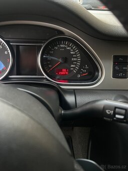 Prodám q7 - 6