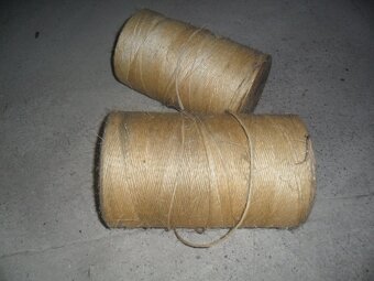 mřížky, věšáky, židličky, měděný plát, sklo 4mm, spínač 24 h - 6