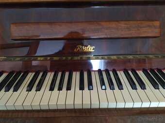 Piano Rösler - 6