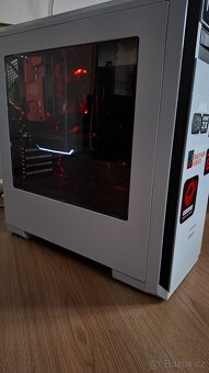 Herní PC Intel i7 8700K + RTX 2060, červené RGB podsvícení - 6