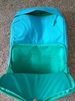 Nový batoh Avon s vnitřním organizérem - 6