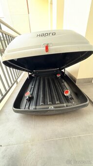 Střešní box Hapro Carver 4.5 MF + lišty Menabo Sherman - 6
