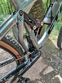 CTM Scroll chránič zadného tlmiča (2018-2025) - 6