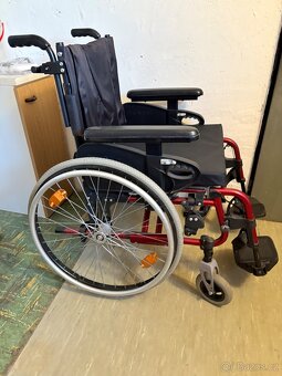 Mechanický invalidní vozík - 6