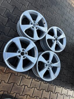 Alu Audi 5x112r19 8J ET 49 - 6
