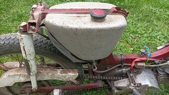 Jawa pionýr - 6
