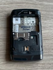 BlackBerry® Storm2 9520 Black, dock, pouzdro - 6