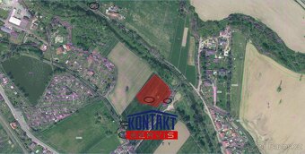 Lukrativní pozemky v centru obce Kamenný Újezd - 6