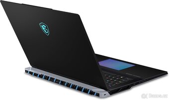 RTX 4090 16GB_MSI TITAN 18 HX_i9-14900HX_128GB_4TB_MINI LED - 6