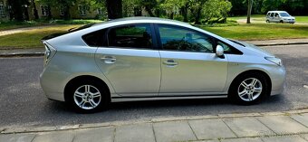 Toyota Prius 1.8 hybrid pohon přestavba invalida naviják ZTP - 6