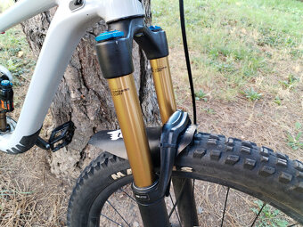 Giant Trance X3, velikost M, kola průměr 27,5 - 6