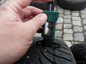 ZIMNÍ PNEU + DISKY ŠKODA VW SEAT 185/60R14 - 6