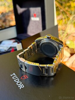 Tudor Black Bay 41mm - Burgundy Red - Top Stav - 6