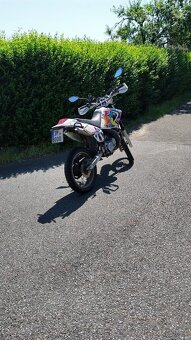 Yamaha dt 125 Re - 6