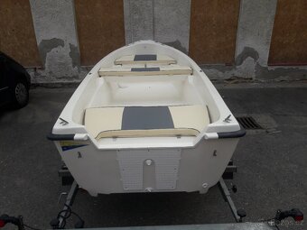 Motorový člun, loď Any 400 - 6