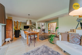 Rodinný dům 4+1 s dvojgaráží, saunou a venkovní kuch, 133222 - 6